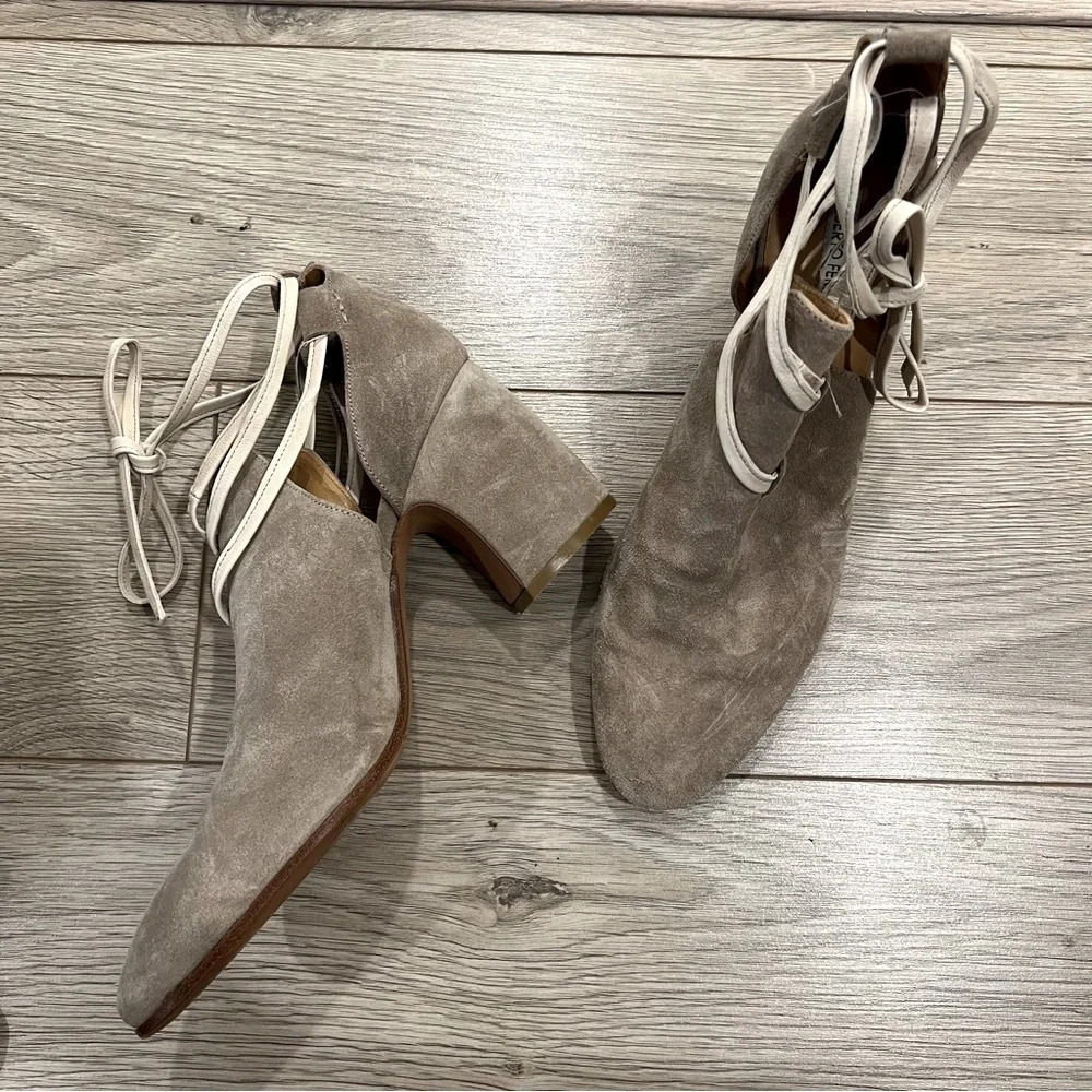Alberto Fermani Shoe Grey Suede Lace Up Round Toe Block heel Booties